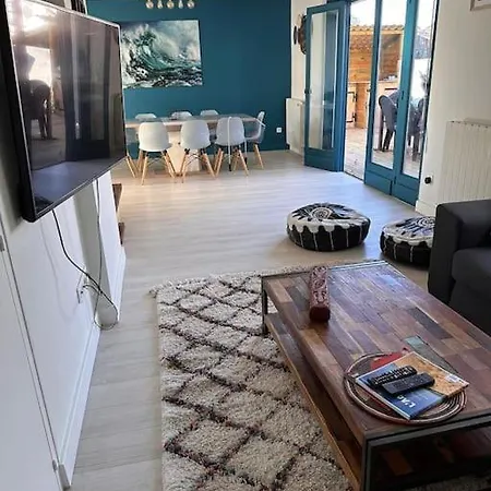 Maison De Bisca 比斯卡罗斯